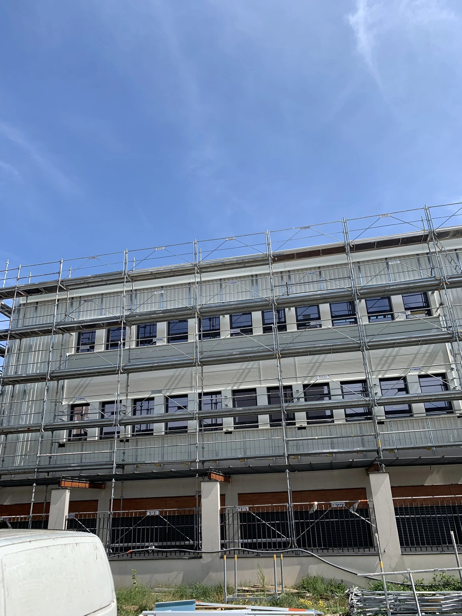 Immeuble collectif — pose en cours — chantier SO.R.IS
